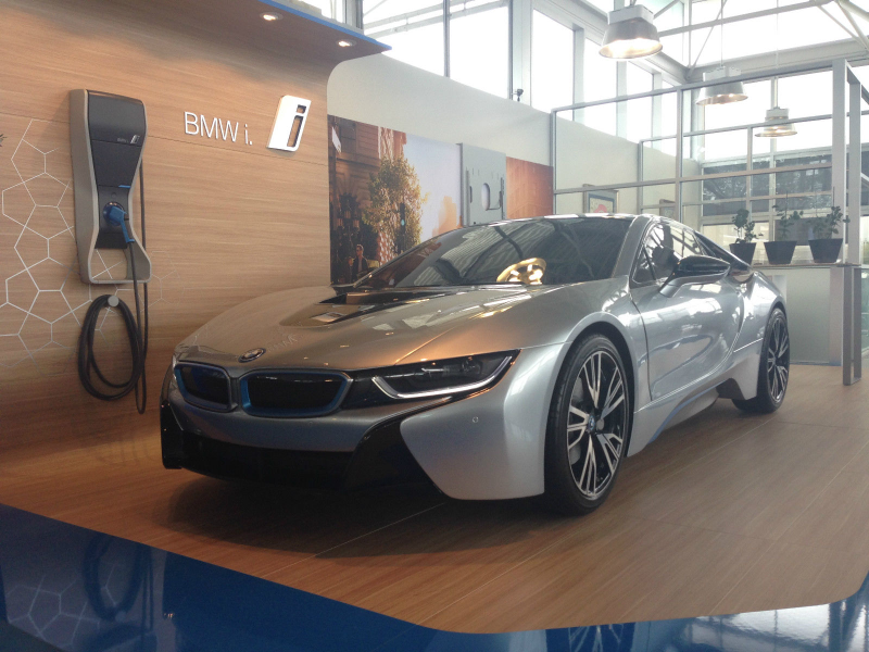 Illustration for article titled Here's The Full-Scale BMW i8 Model That You Never Knew You Wanted